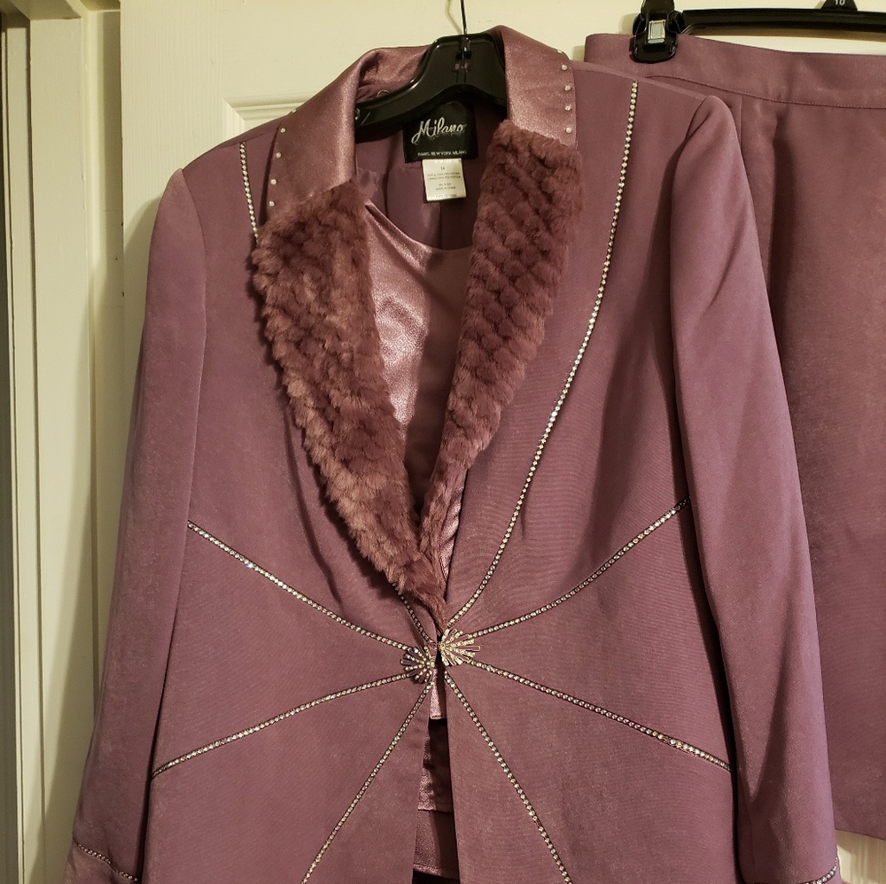MILANO SUIT, HAT, AND PURSE... 3 PIECES $150